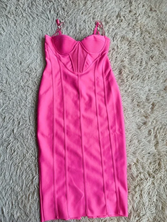 Pink Bodycon Bandage Midi Dress - Picture 3 of 4